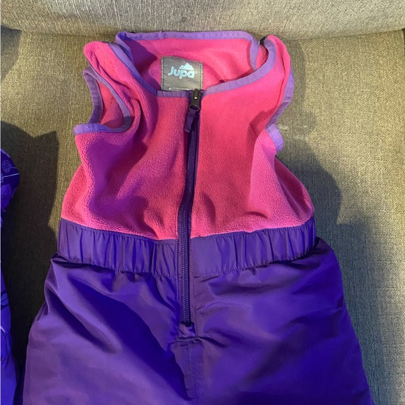 2T two piece snow suit - Picture 3 of 4